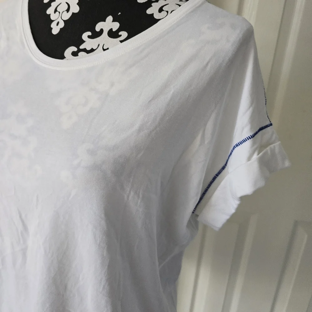 Lululemon White Cuffed Sleeve Relaxed Tee No Size